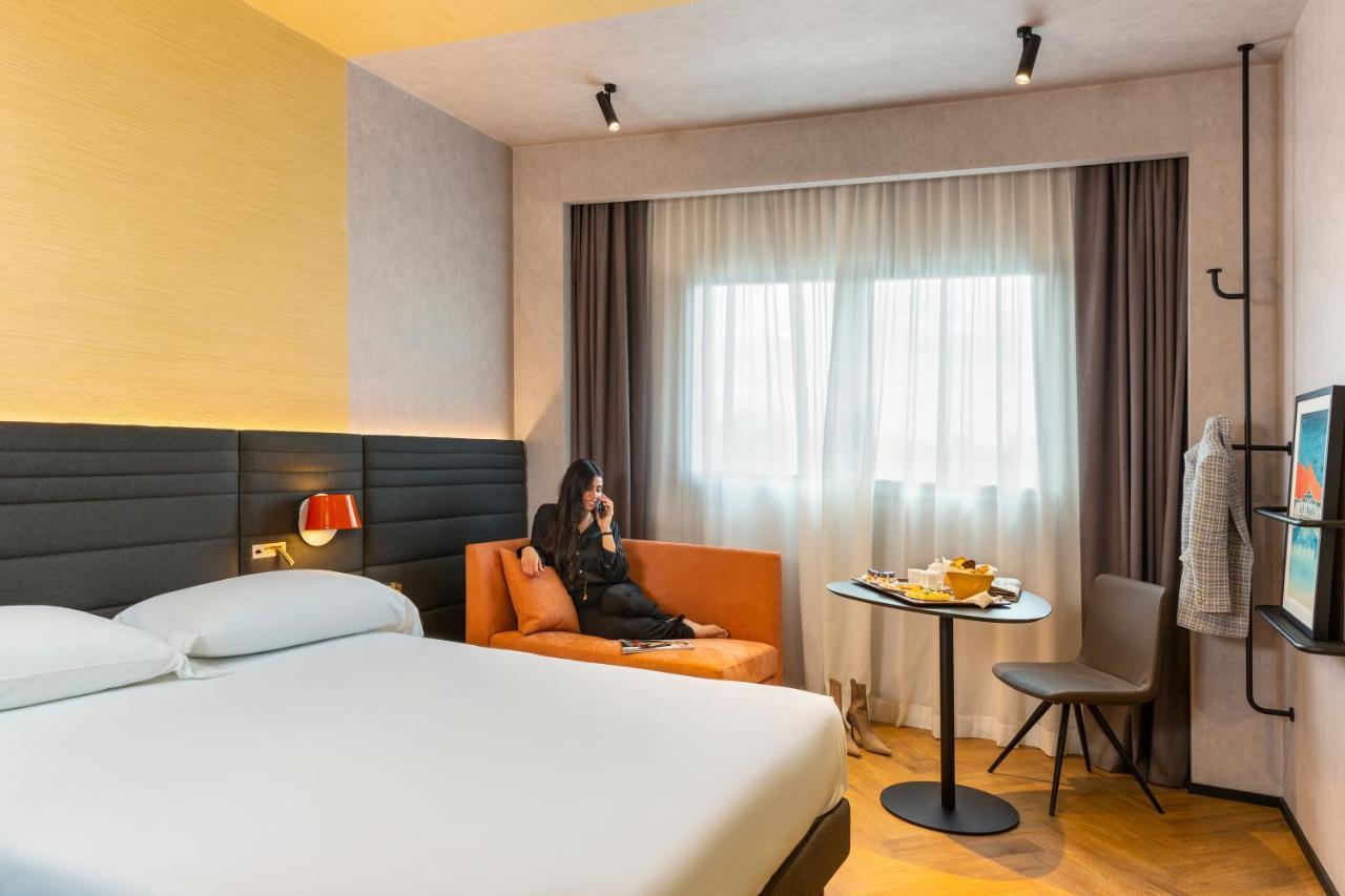 Novotel Caserta Sud Ngoại thất bức ảnh