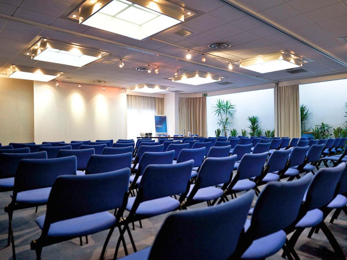 Novotel Caserta Sud Kinh doanh bức ảnh
